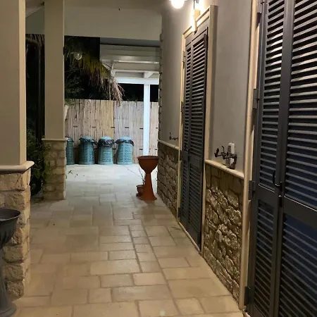 Il Giardino Della Torre 3* Torre Maggiore