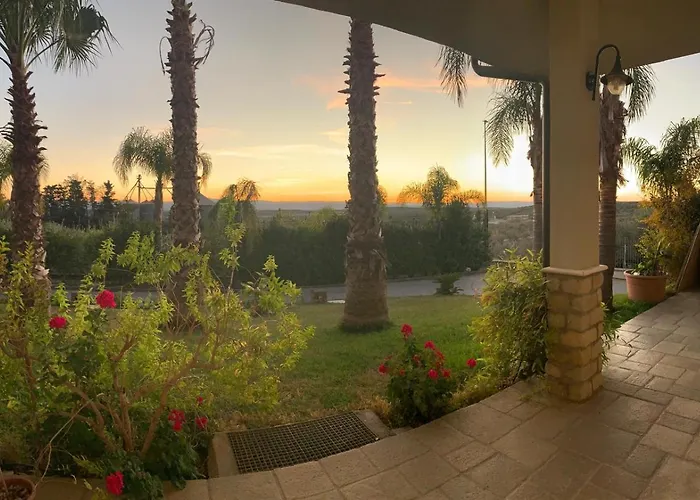 Il Giardino Della Torre Bed & Breakfast 3*